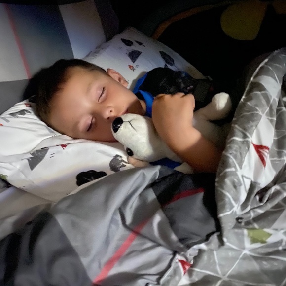 Meet your Posher, Britney - Picture 9 of 16